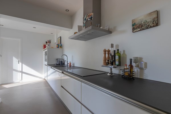 Medium property photo - Noordeinde 64, 2451 AH Leimuiden
